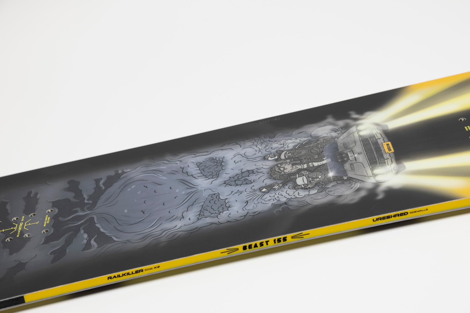 Nitro Men's Snowboards Beast '25 Highend Premium Twin Camber Freestyle Boards