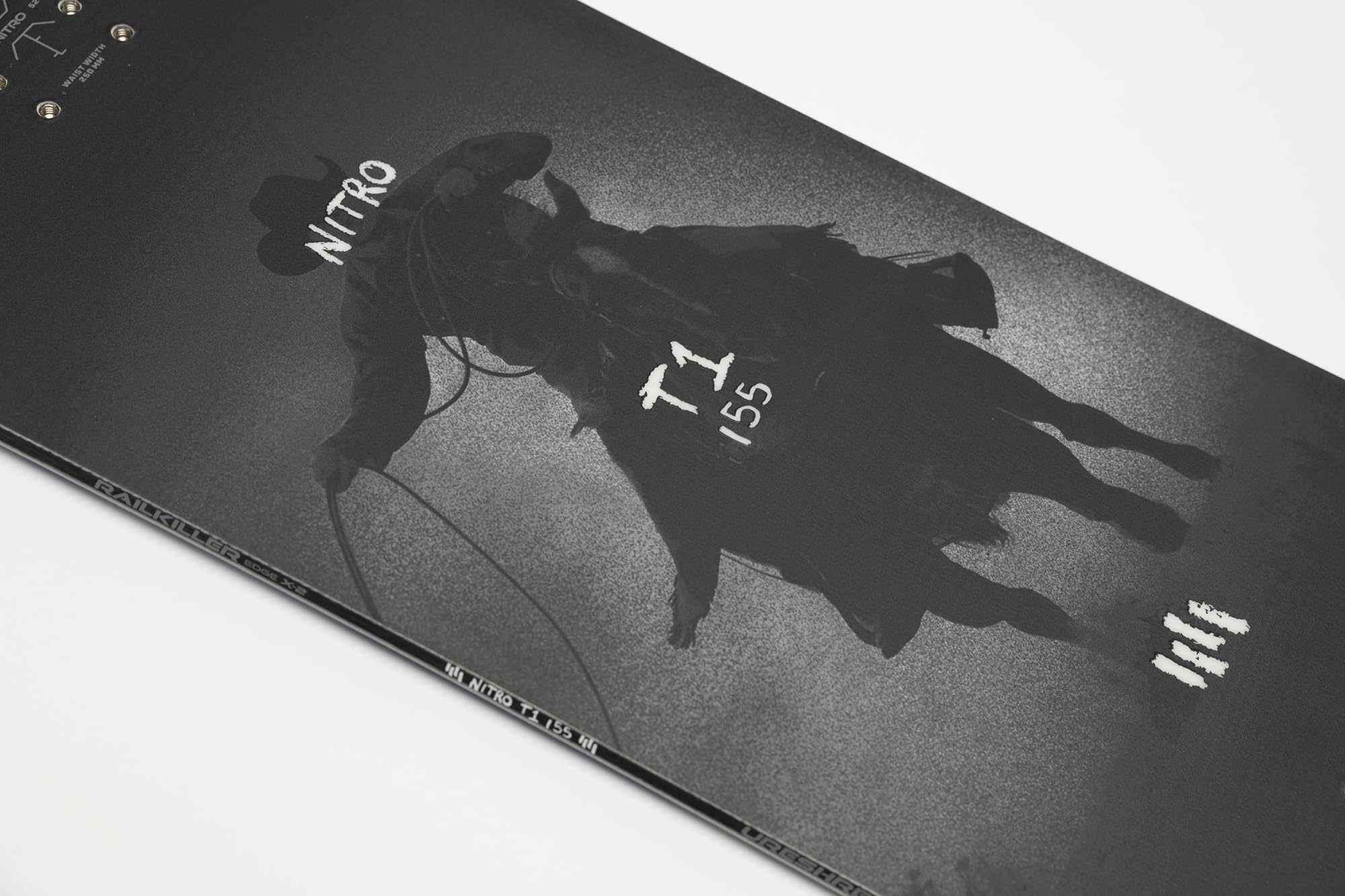 Snowboard nitro T1 2025