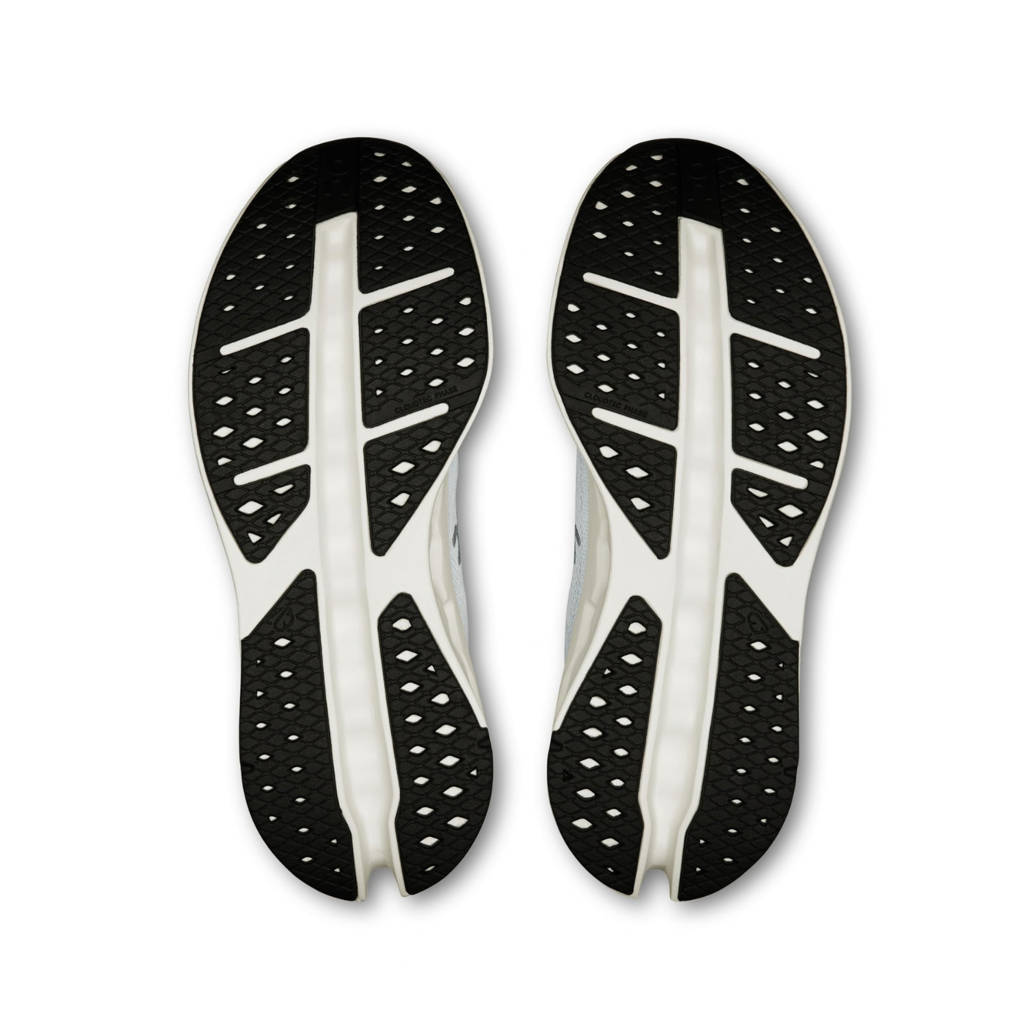 on-cloudsurfer-max-white-white-womens-cloudtec