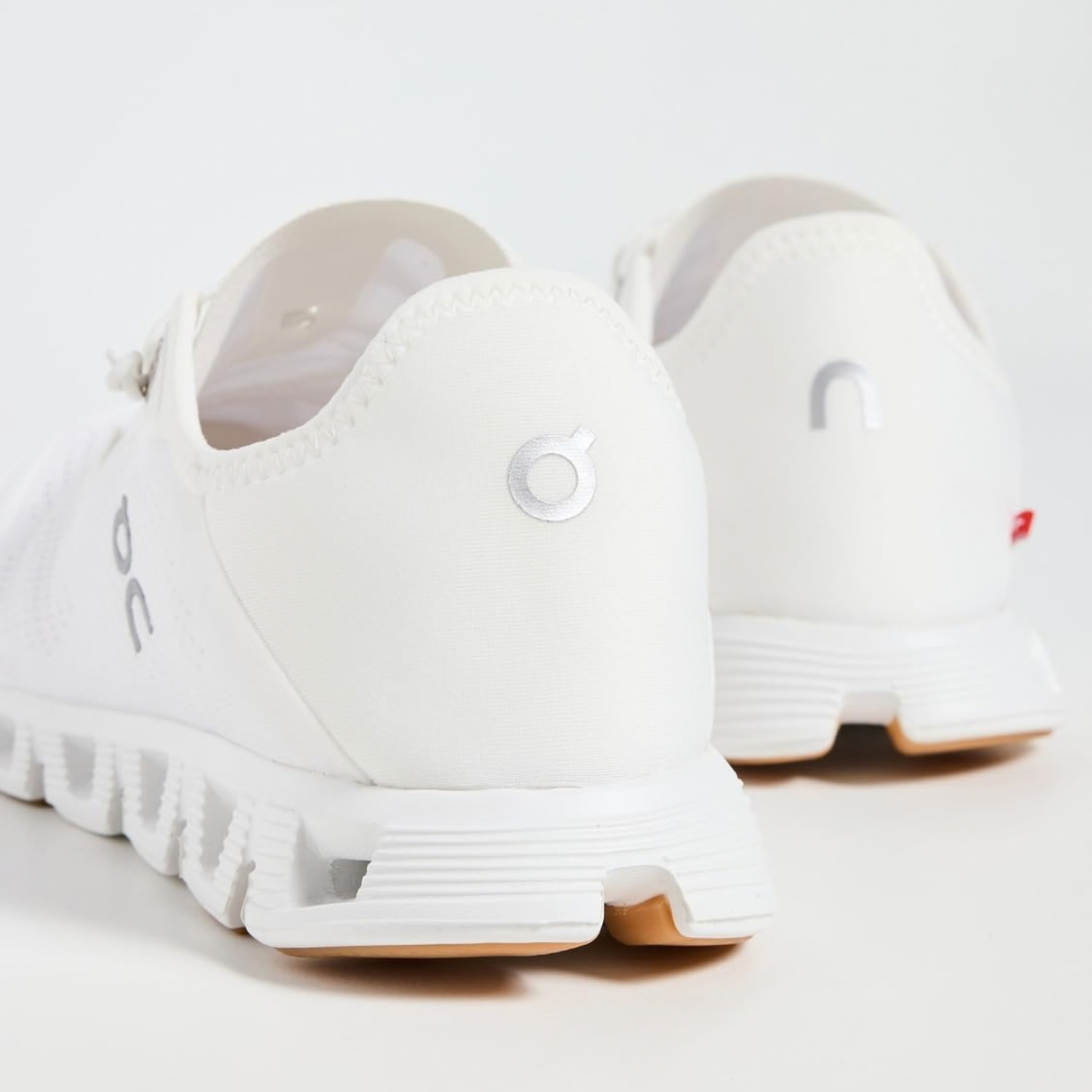 on-cloud-5-coast-all-white-womens